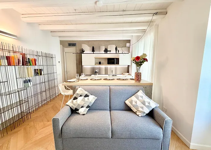 1min Da E Duomo Prestigioso Apartmán *