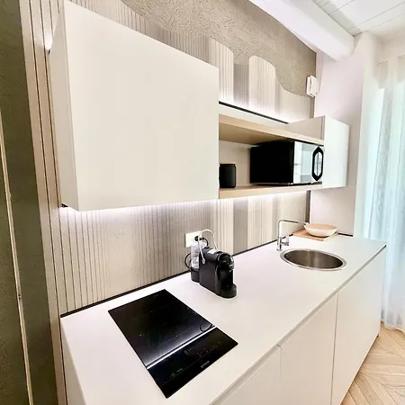 1min Da E Duomo Prestigioso Apartment
